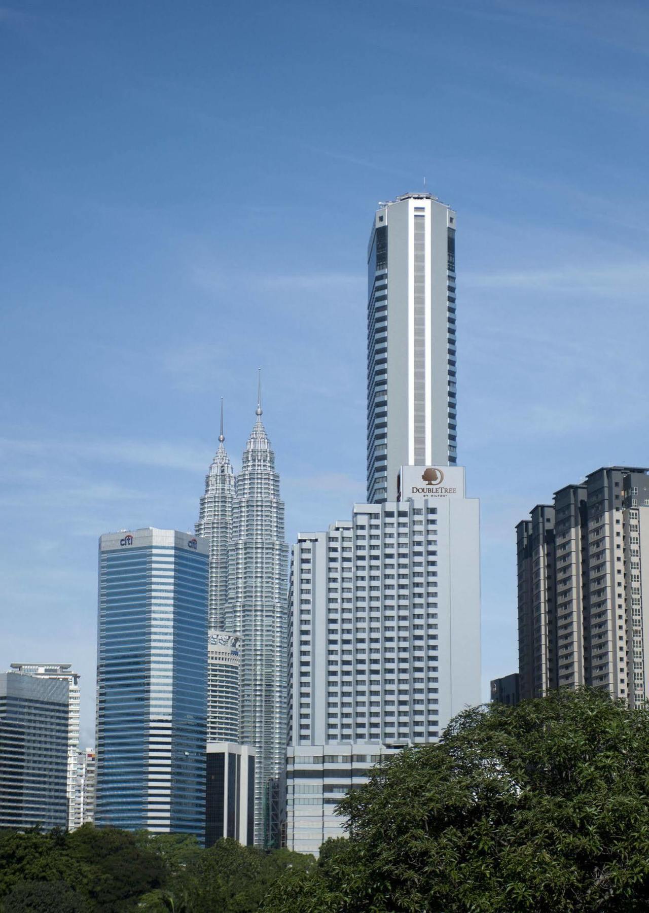 Doubletree By Hilton Kuala Lumpur Hotel Екстериор снимка The hotel in 2015